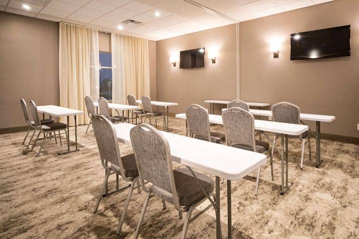 Meeting facility